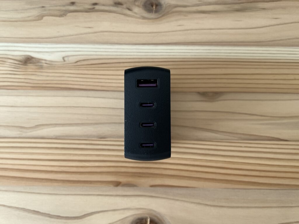 【レビュー】CIOのNovaPort QUAD100Wこそ据え置き最強の充電器！
