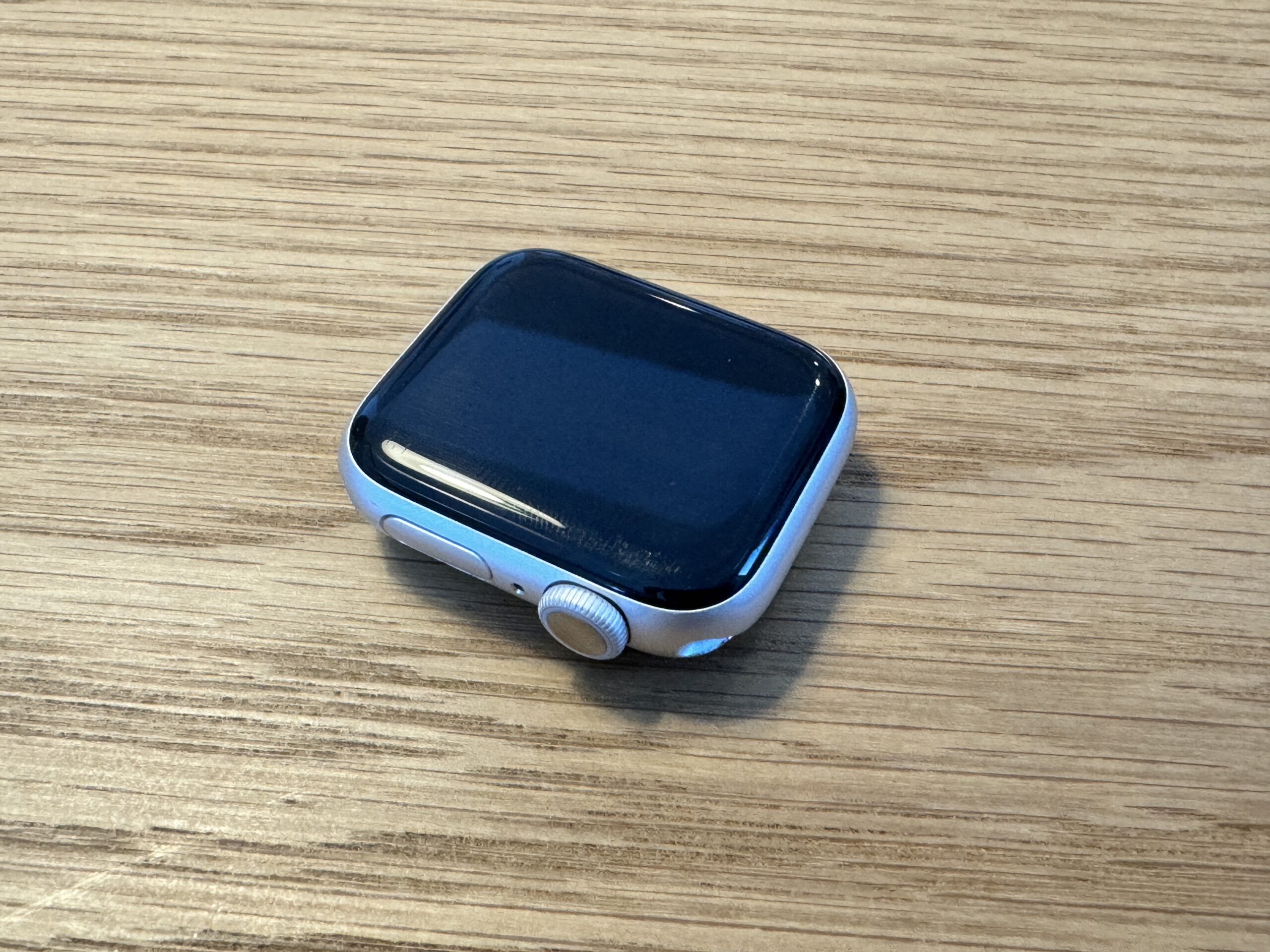 【何年使える？】Apple Watchを4年使い続けるとどうなるのか